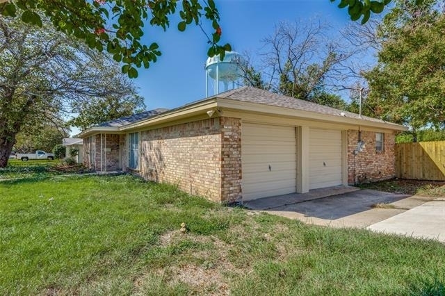 3800 Van Deman Drive - Photo 2