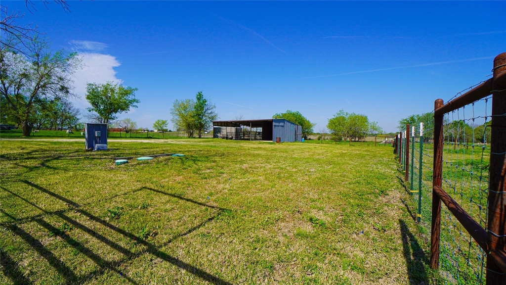 19761 N State Highway 34 - Photo 27