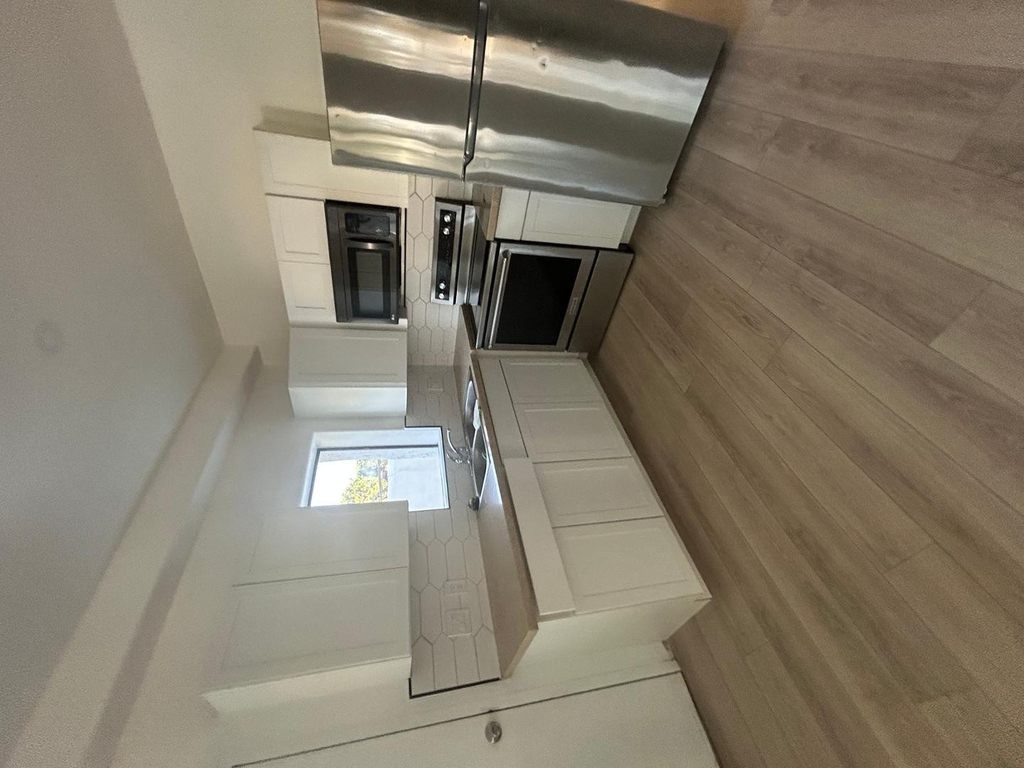 5908 W Myrtle Avenue - Photo 14