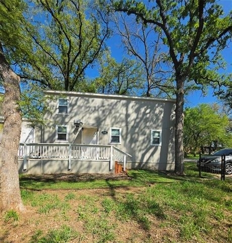 7202 Base Street - Photo 0