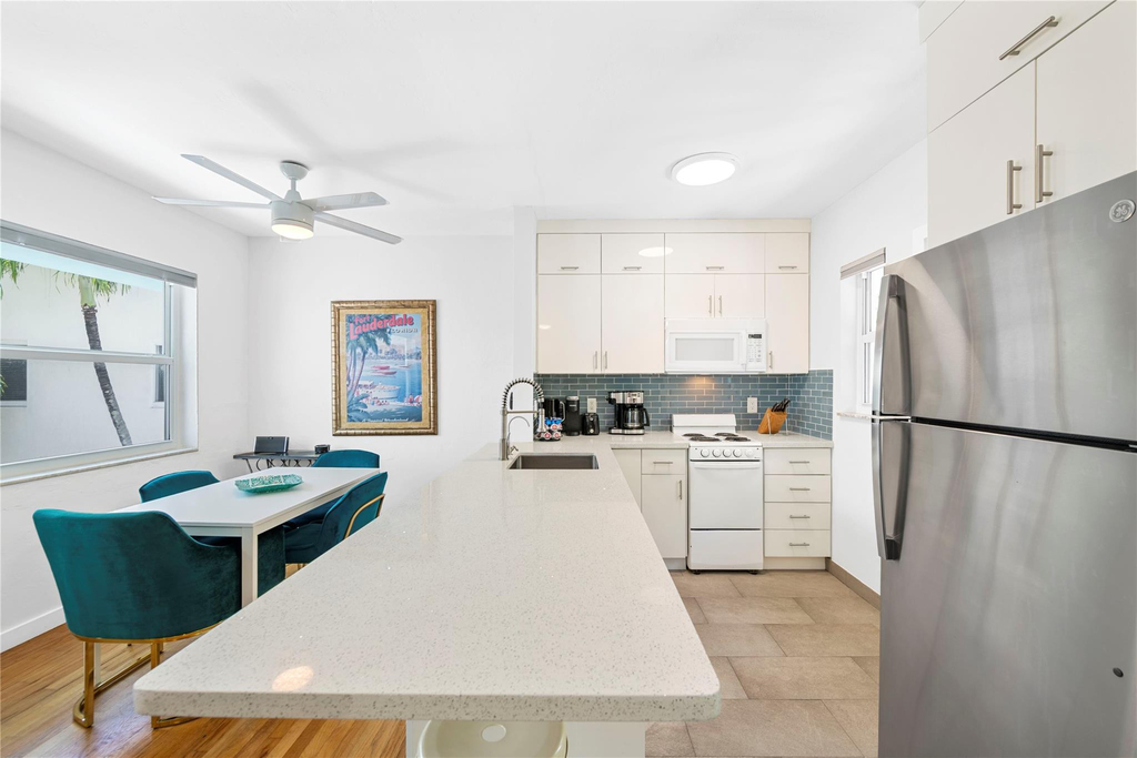 3015 Seville Street - Photo 8