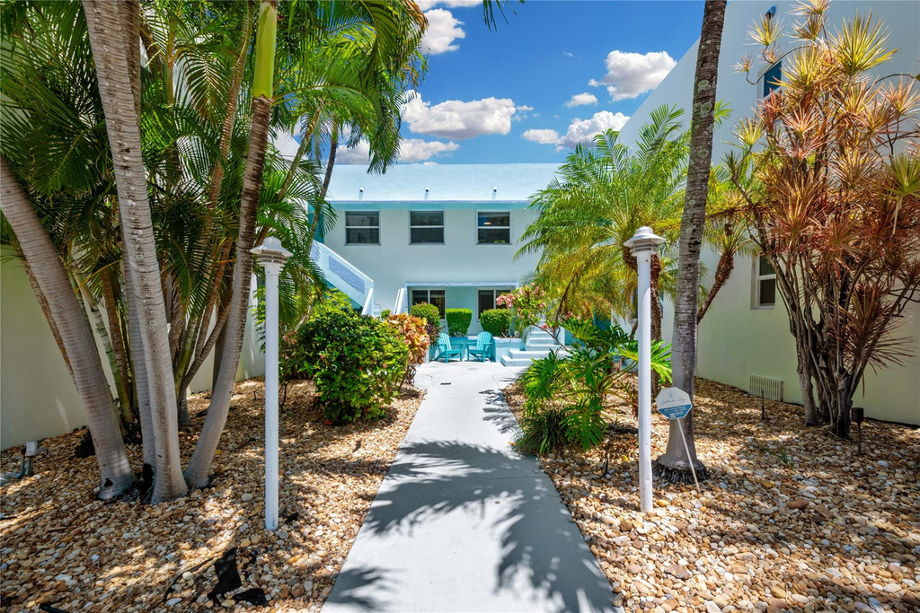 3015 Seville Street - Photo 20