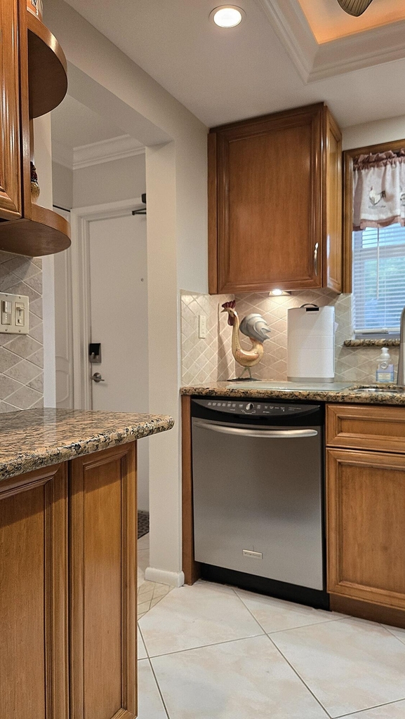 1161 Hillsboro Mile - Photo 19