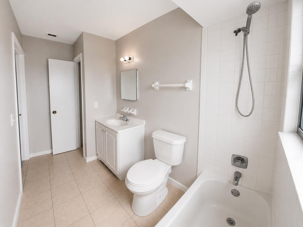 1794 Juno Road - Photo 6