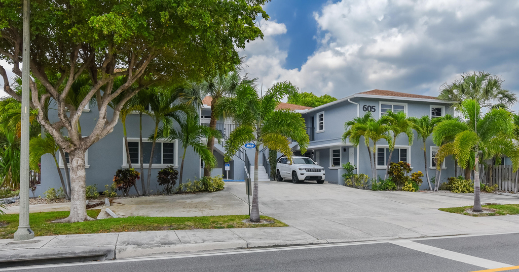 605 N Federal Highway - Photo 12