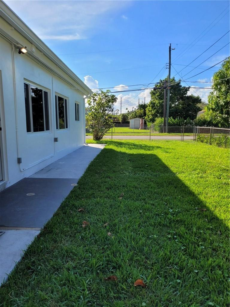 6041 Sw 17th Street - Photo 21
