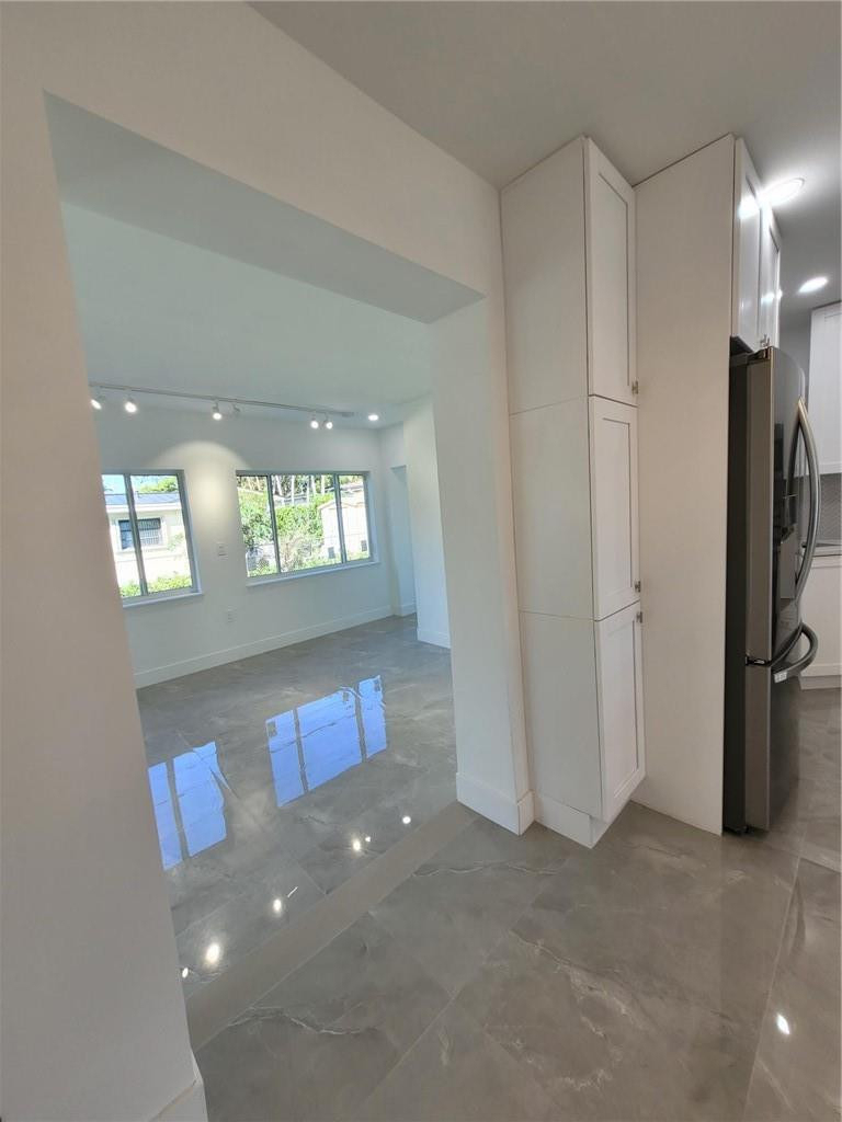 6041 Sw 17th Street - Photo 4