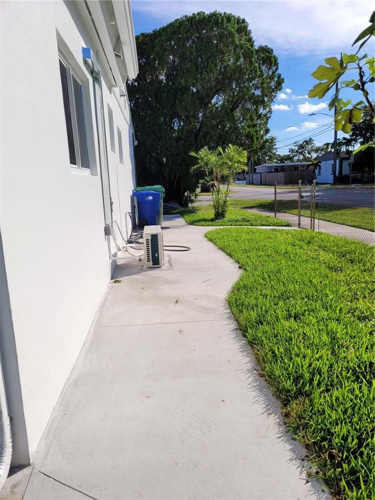 6041 Sw 17th Street - Photo 22