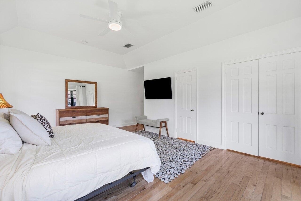 210 S Lake Drive - Photo 28