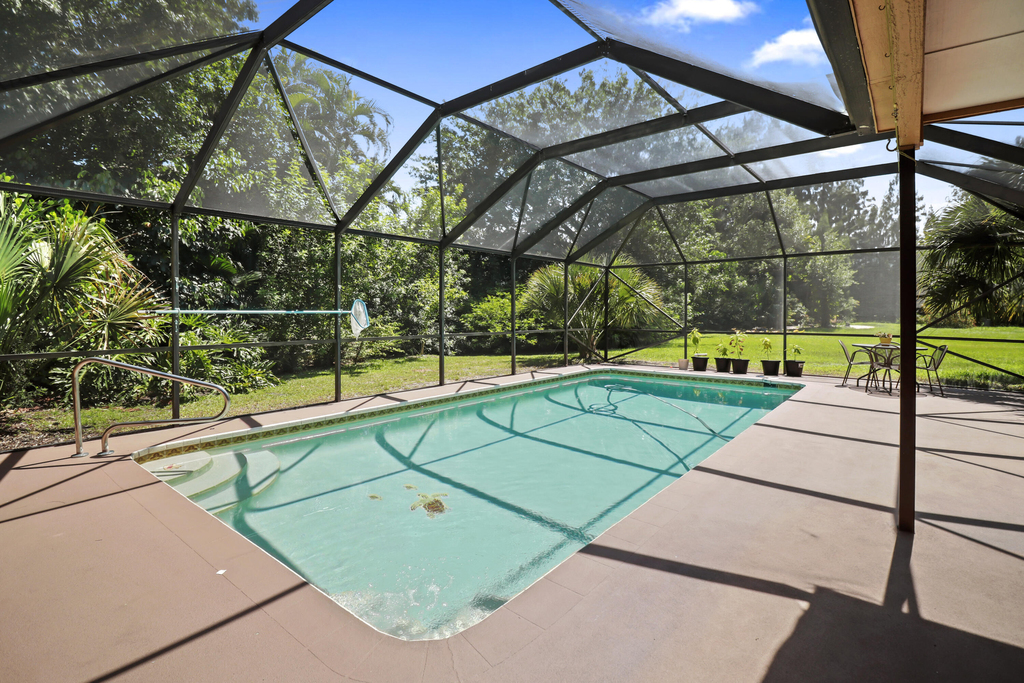 1974 Sw Saint Andrews Drive - Photo 0