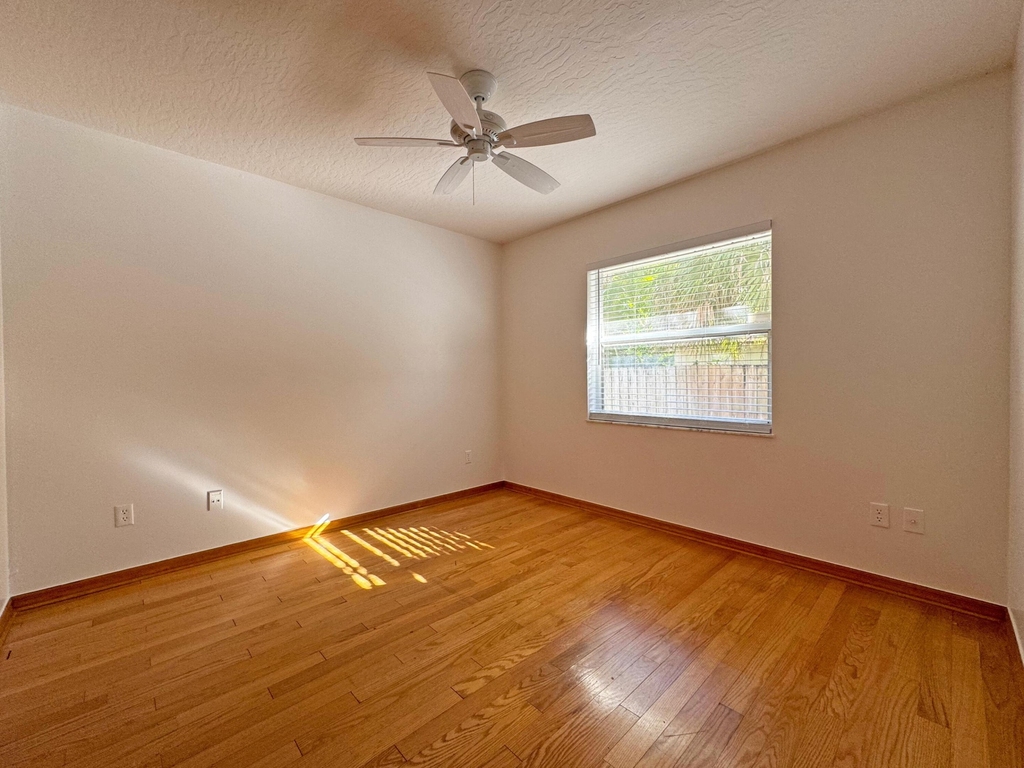 495 11th Court - Photo 9