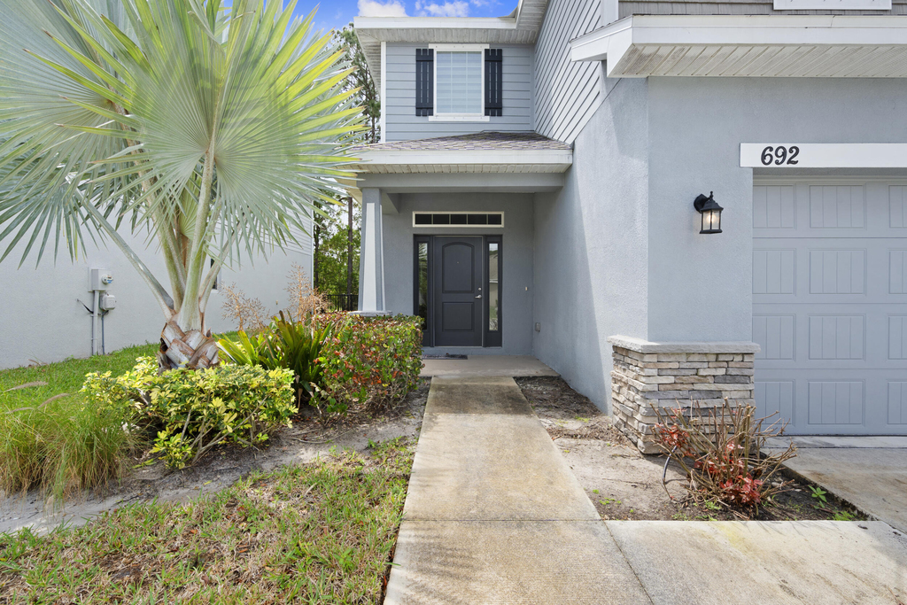 692 Ne Turtleback Trail - Photo 4