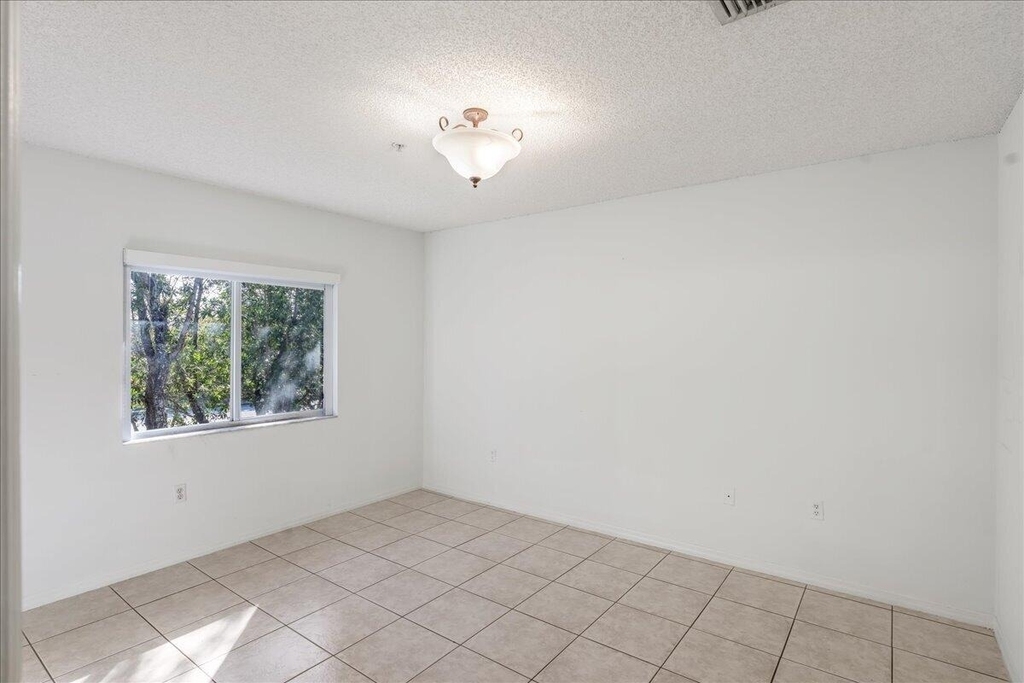 10129 W Atlantic Boulevard - Photo 7