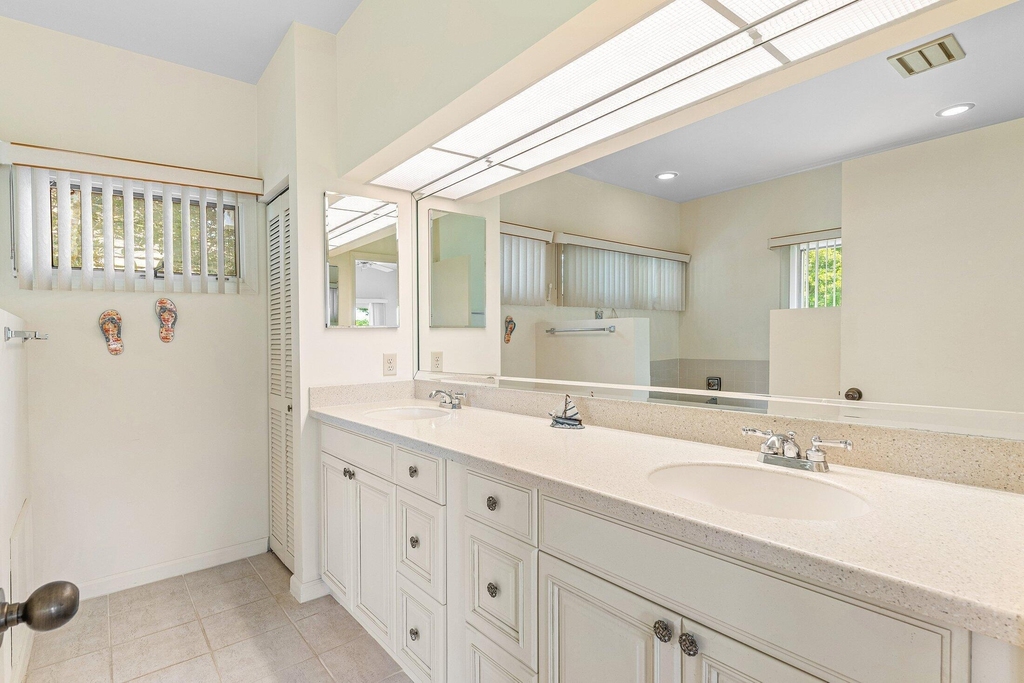 2584 Muirfield Court - Photo 29