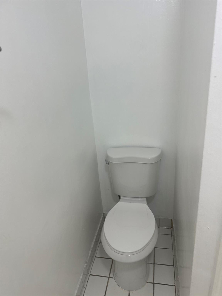4340 Nw 80th Avenue - Photo 15