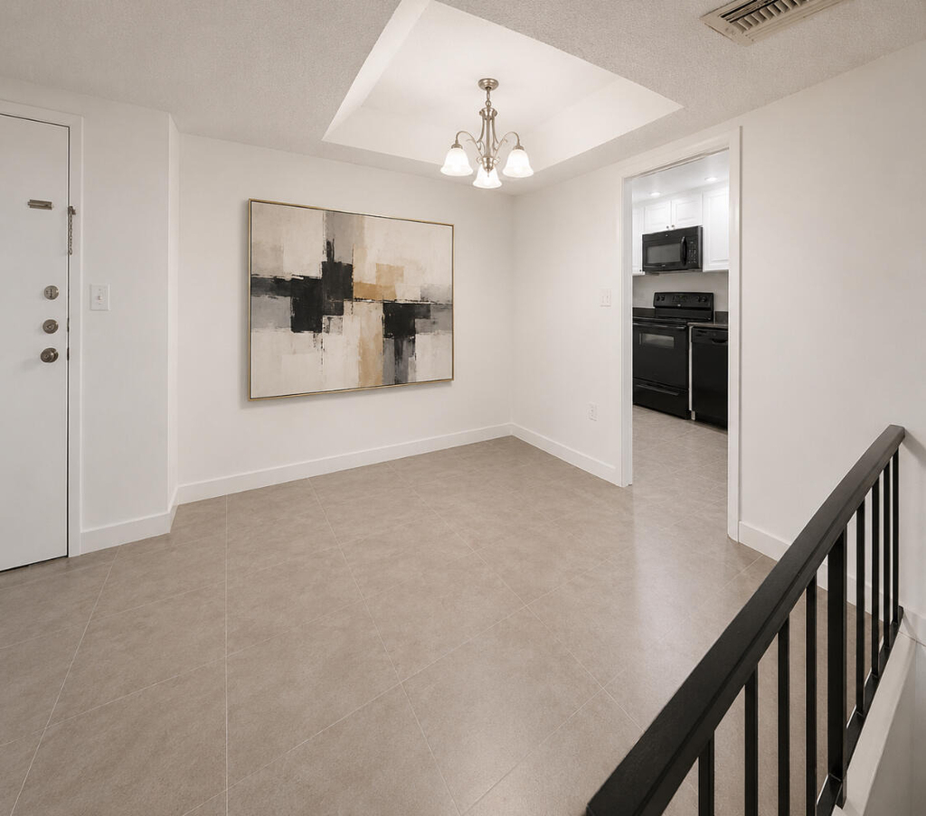 3740 Inverrary Drive - Photo 17