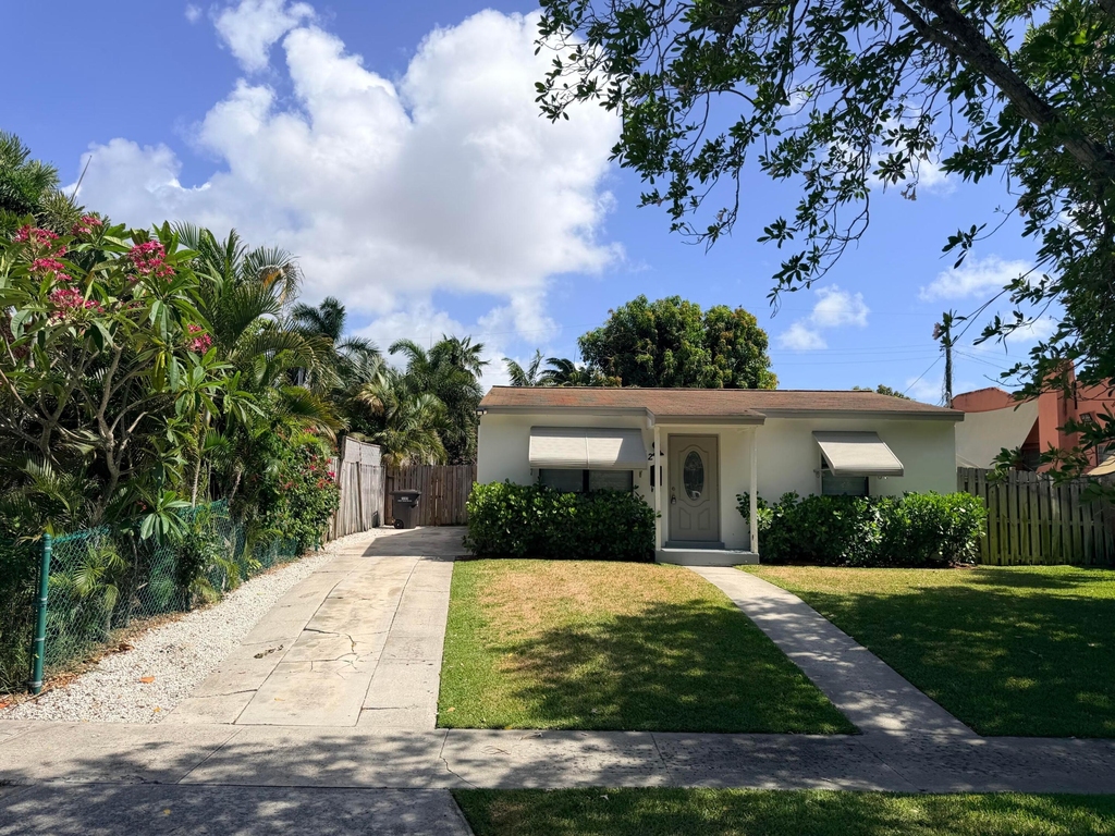 827 Franklin Road - Photo 17