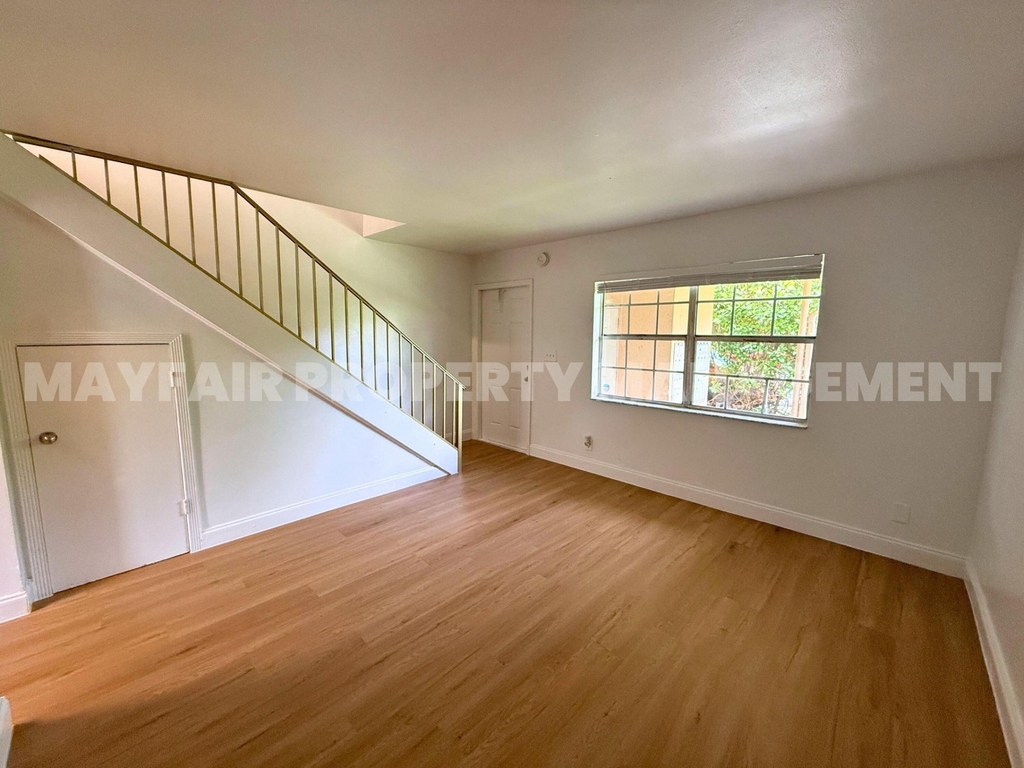 4100 Nw 16th Avenue - Photo 8