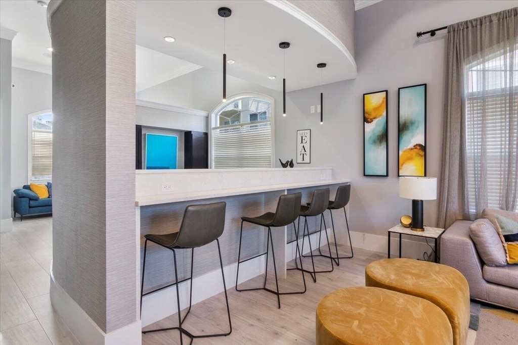 9905 Baywinds Drive - Photo 2