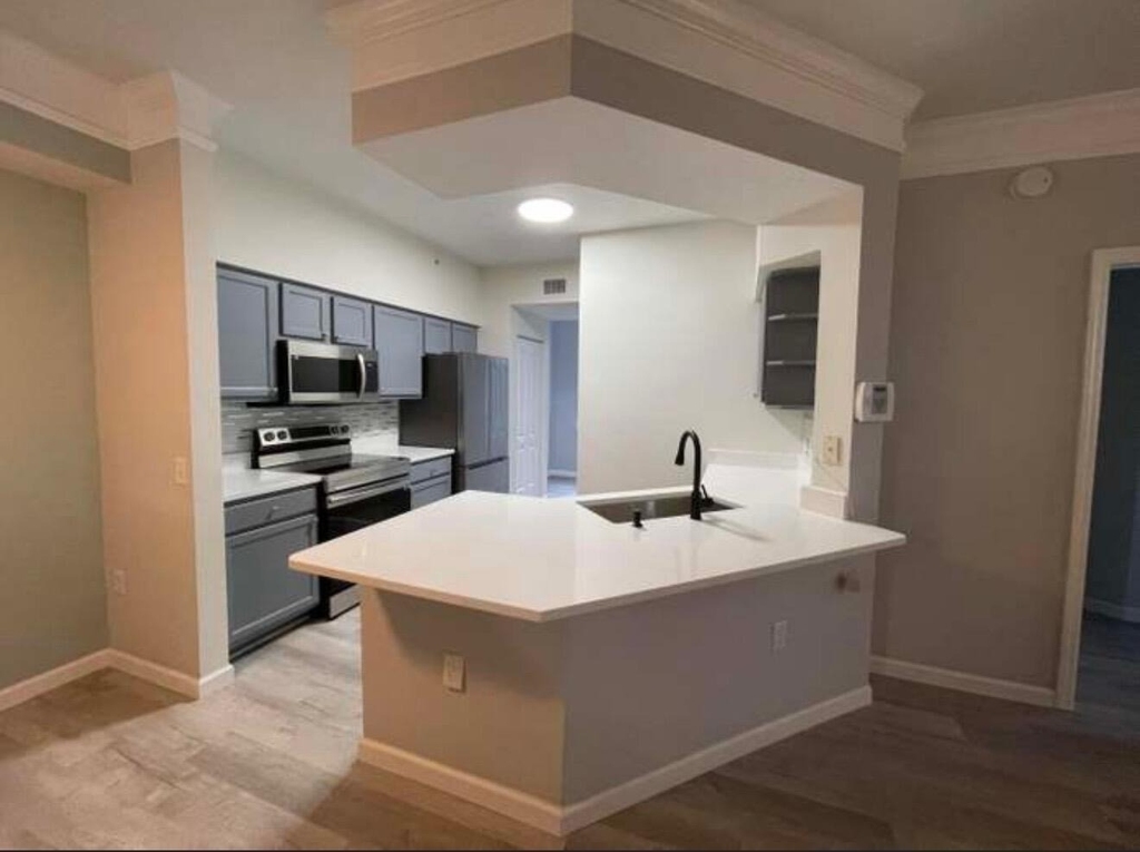 9905 Baywinds Drive - Photo 9