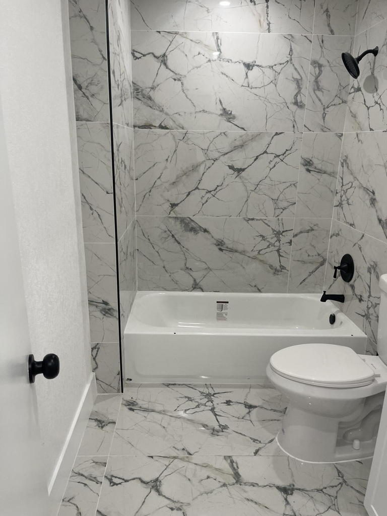 880 Nw 8th Avenue - Photo 8