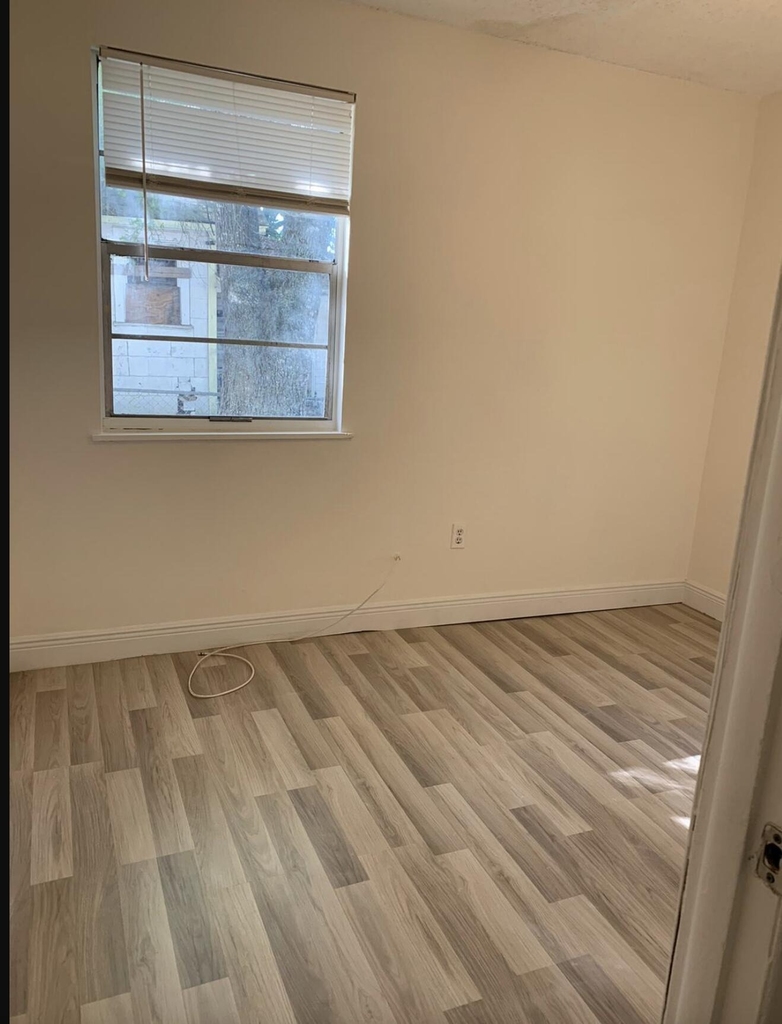 1310 Atlantic Avenue - Photo 11