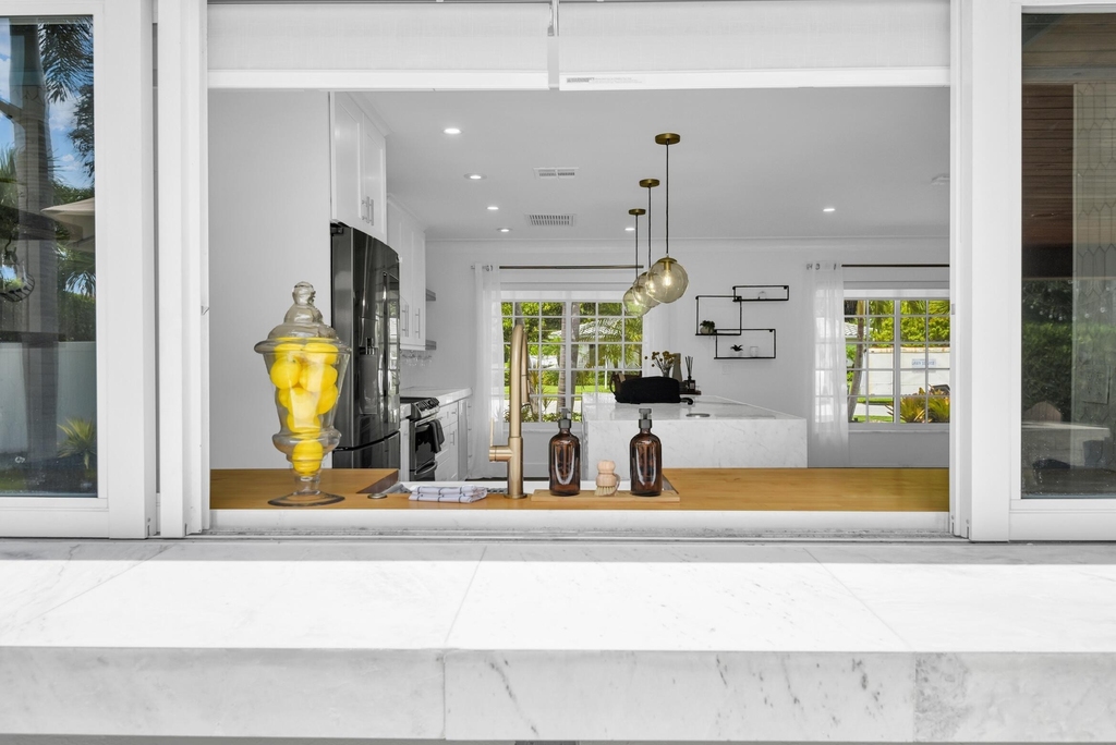 701 Appleby Street - Photo 10