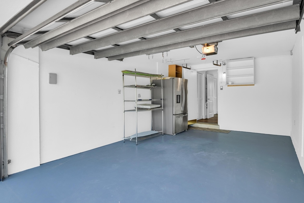 701 Appleby Street - Photo 44