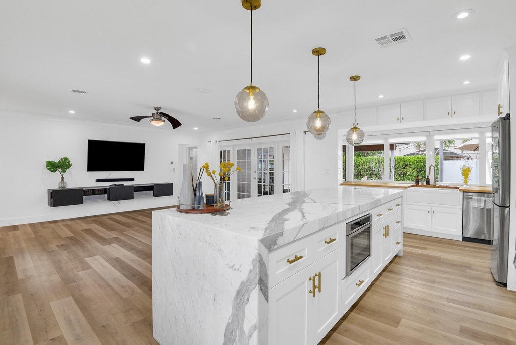 701 Appleby Street - Photo 11