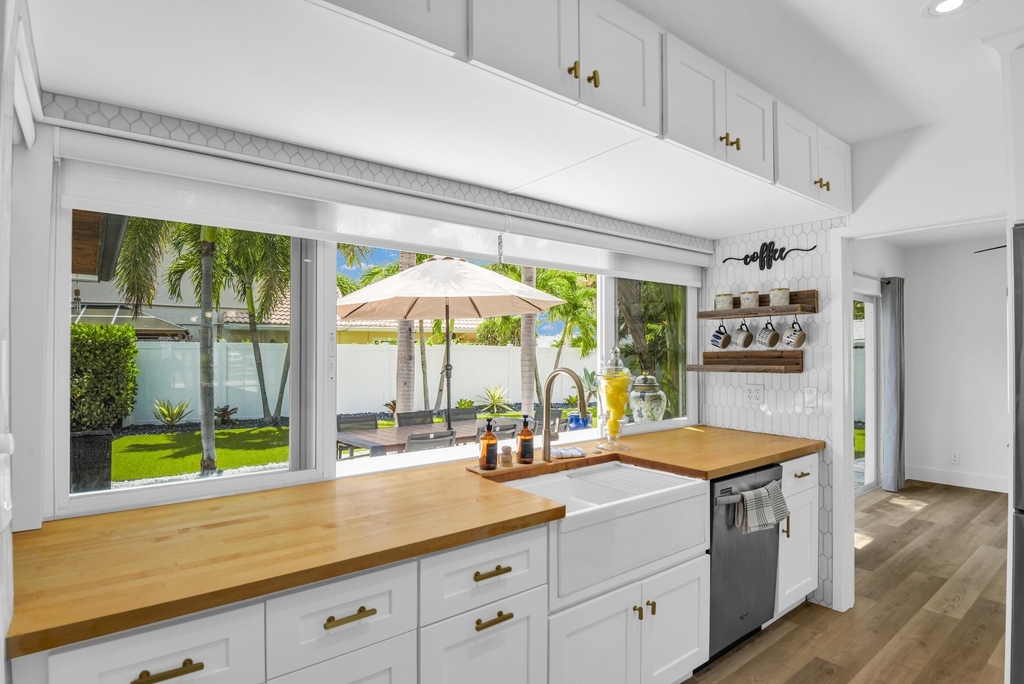 701 Appleby Street - Photo 8