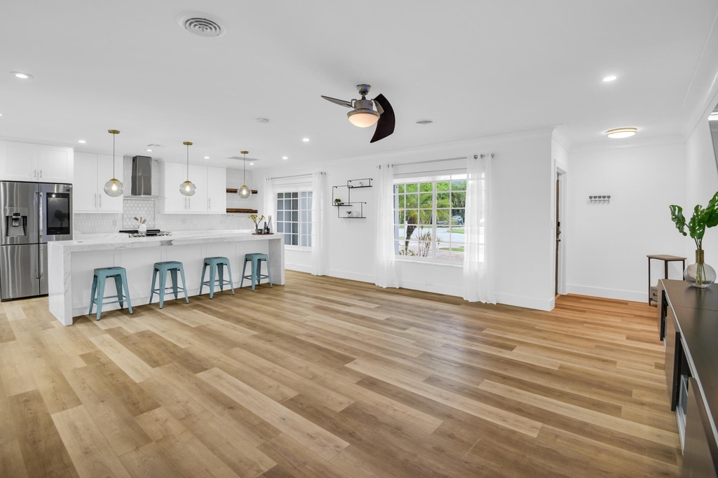 701 Appleby Street - Photo 13