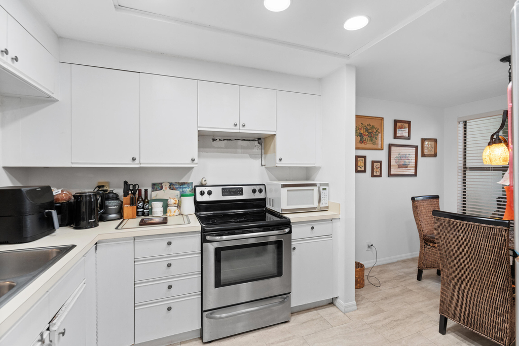 5280 Se Seascape Way - Photo 13