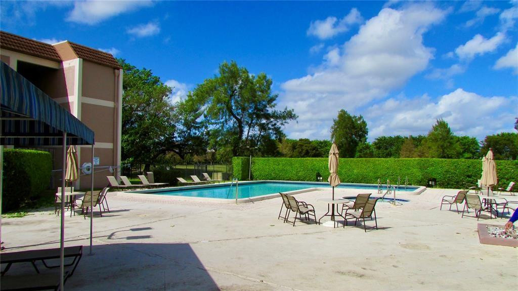 8310 Sands Point Boulevard - Photo 17