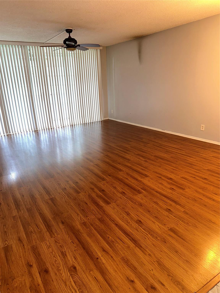 8310 Sands Point Boulevard - Photo 5