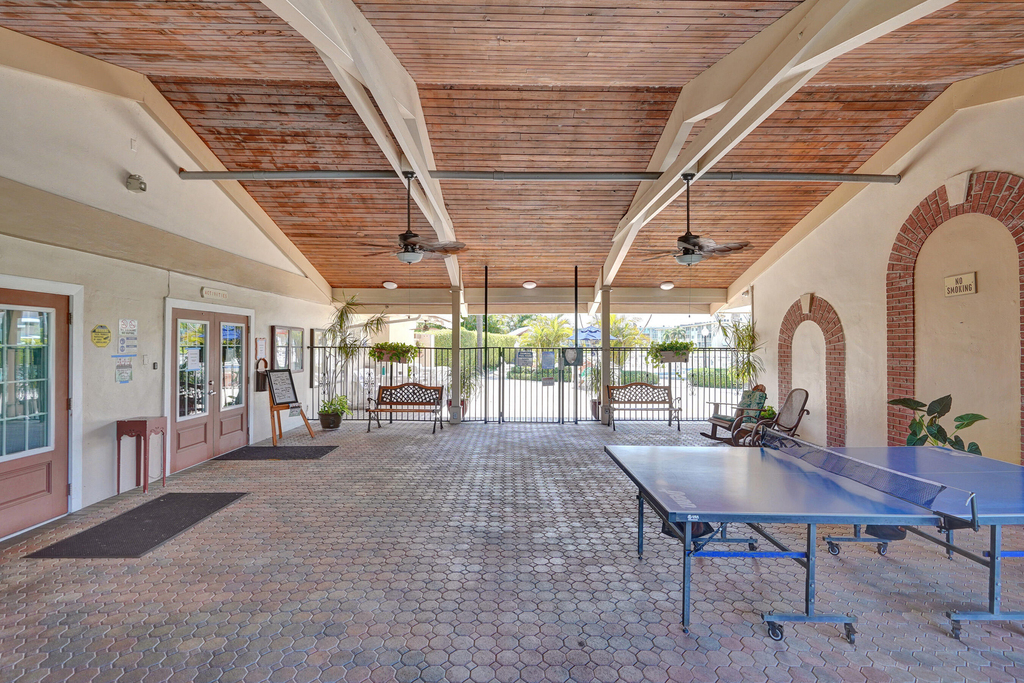 2640 S Garden Dr Drive S - Photo 37