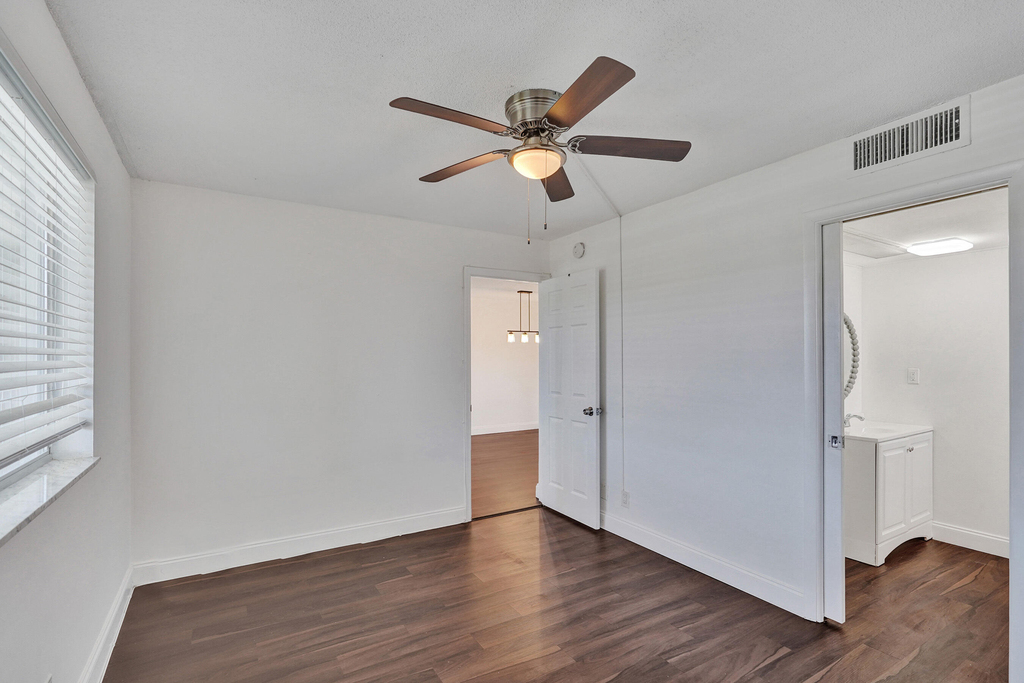 2640 S Garden Dr Drive S - Photo 20