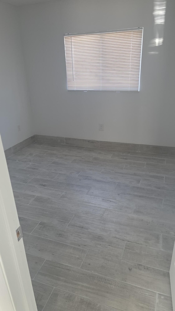 5211 Sw 24th Street - Photo 4