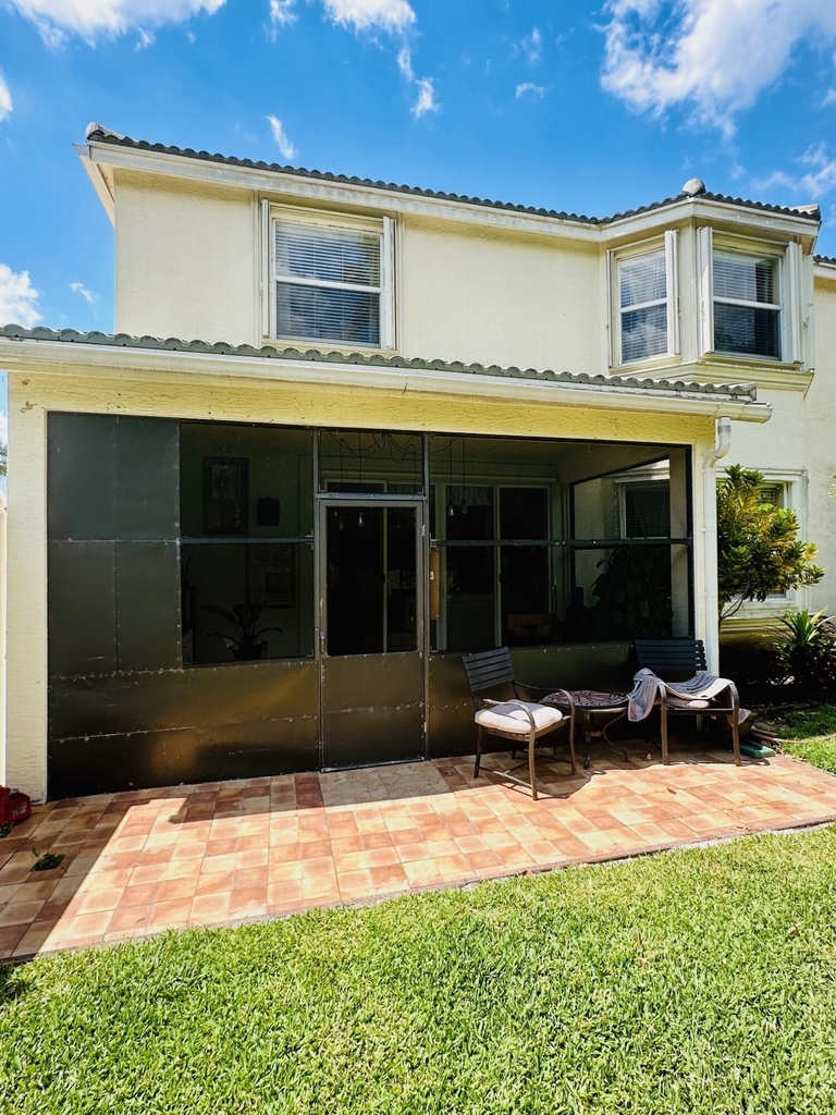 9205 Dupont Place - Photo 25