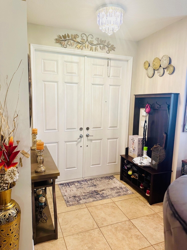 9205 Dupont Place - Photo 5