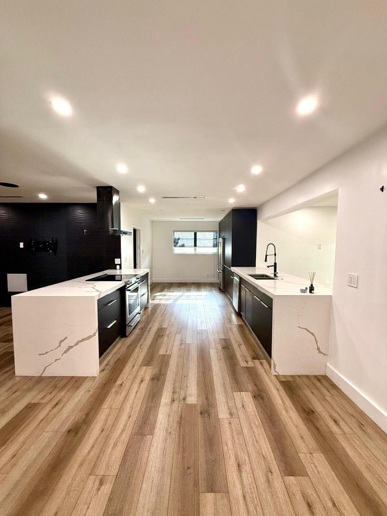 4411 Thomas Street - Photo 14
