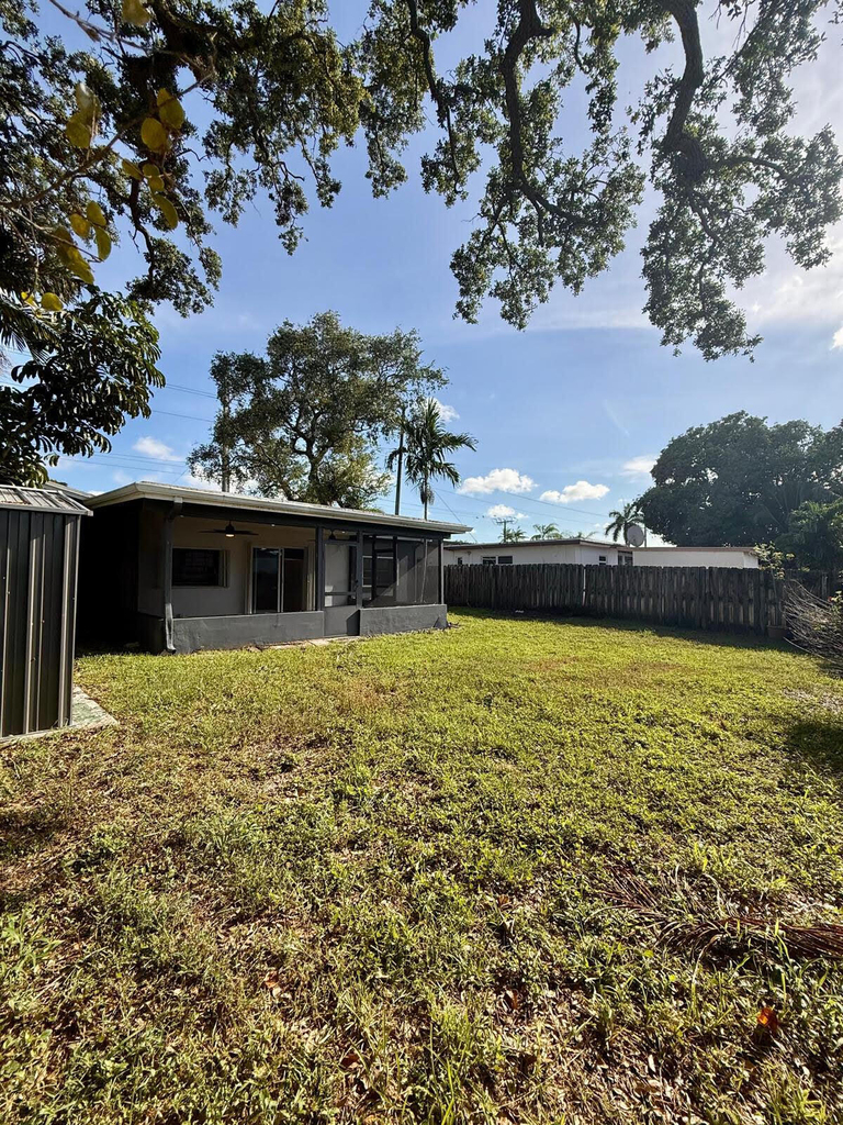 4411 Thomas Street - Photo 28