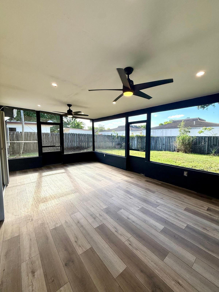 4411 Thomas Street - Photo 25