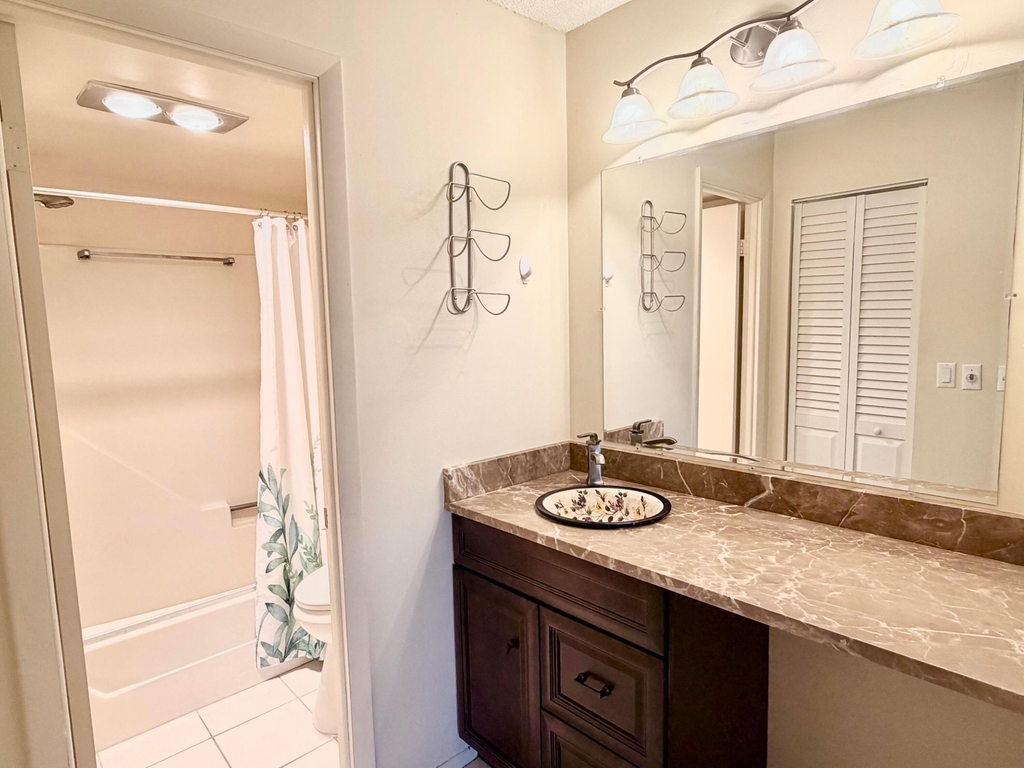 120 Lake Evelyn Drive - Photo 13