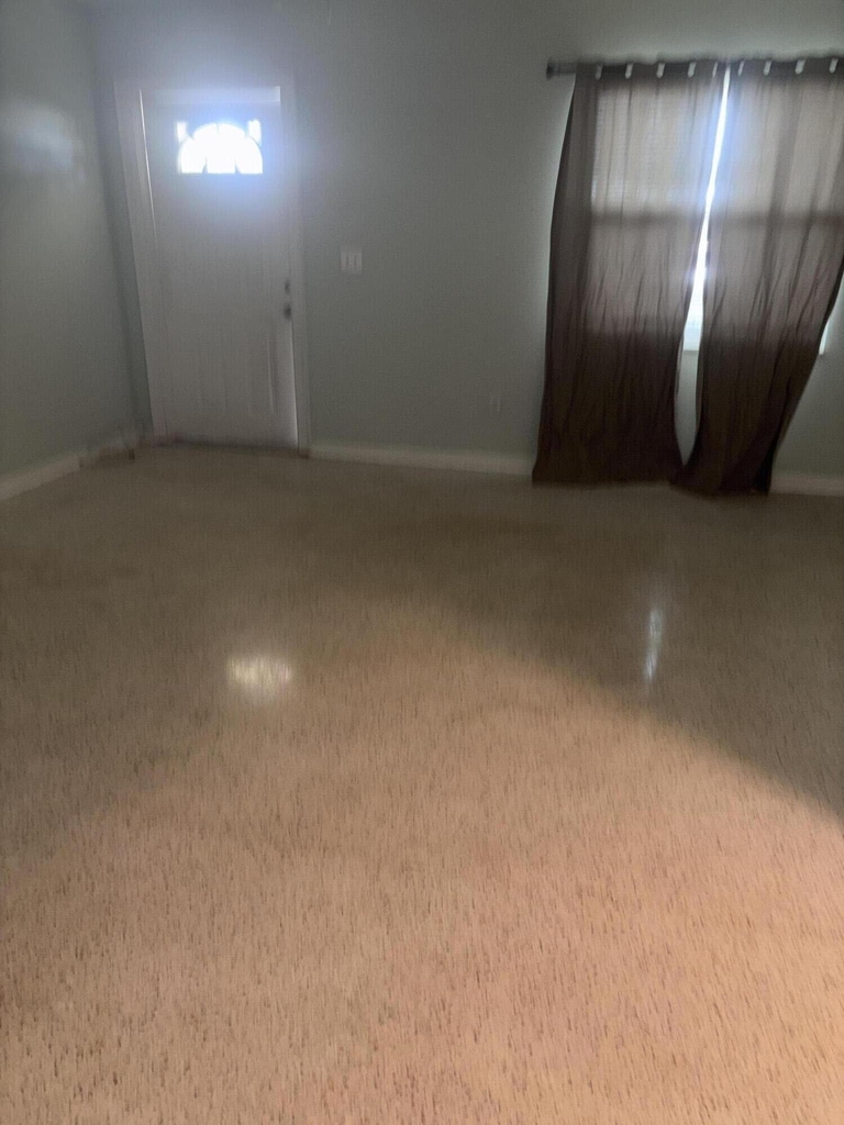 202 W Balboa Street - Photo 3