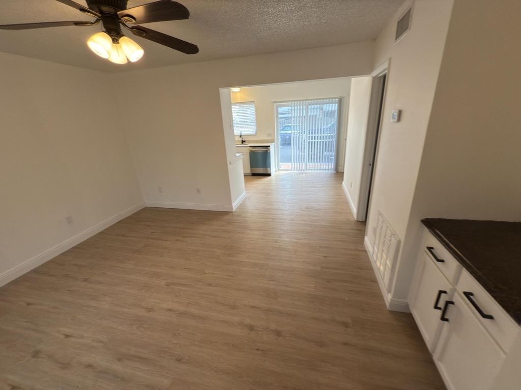 2819 Sw Cornell Avenue - Photo 8