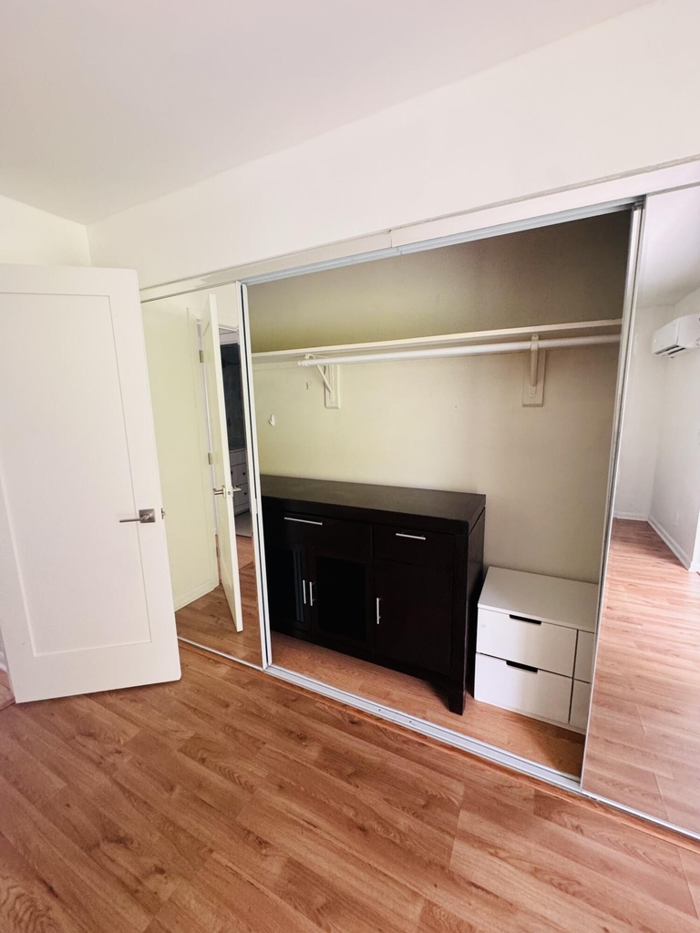 16 Windsor A - Photo 7