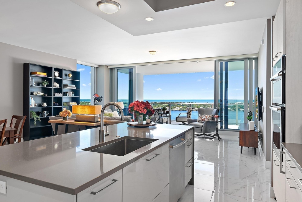 1 Water Club Way - Photo 5