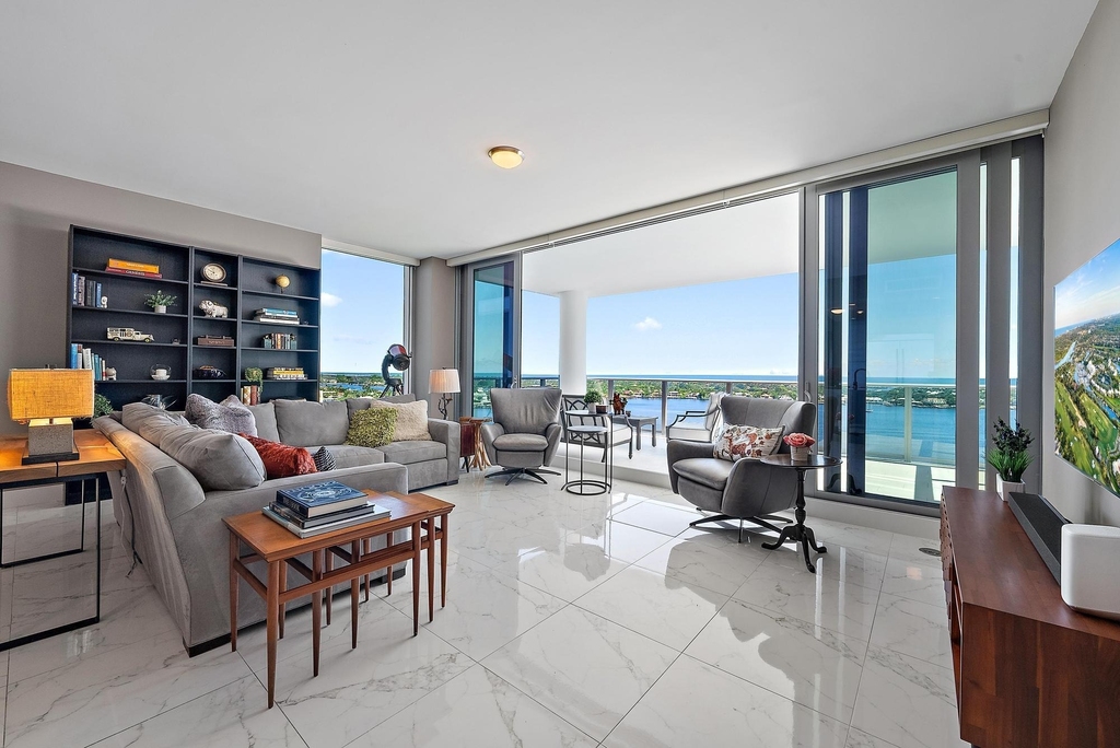 1 Water Club Way - Photo 4