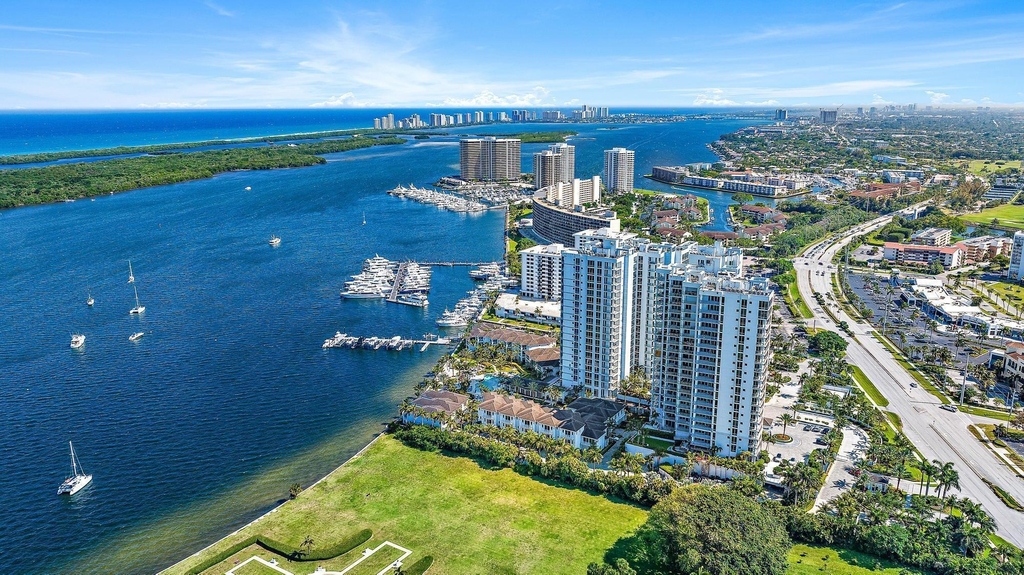1 Water Club Way - Photo 36