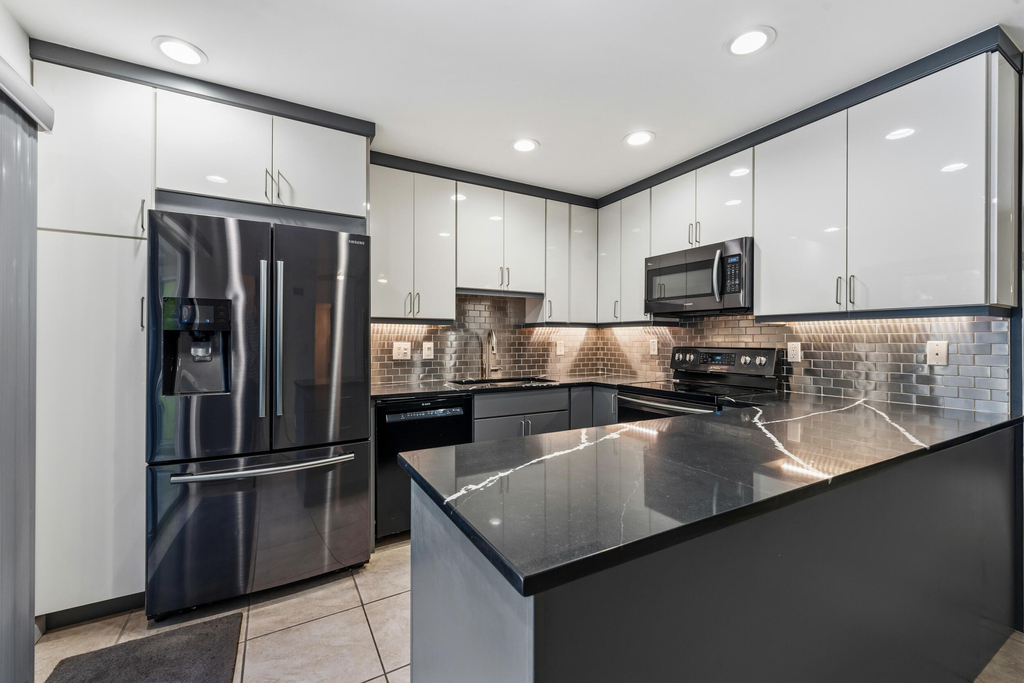 3852 Jefferson Street - Photo 7